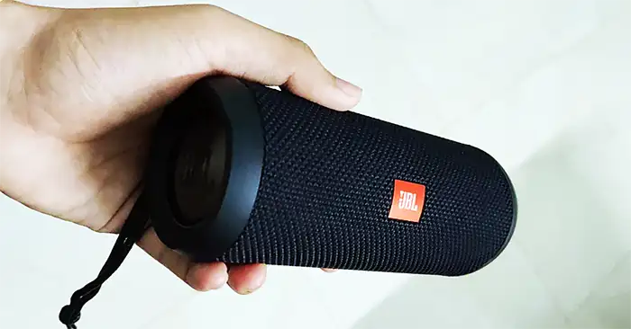 Review of JBL Flip 5 speaker