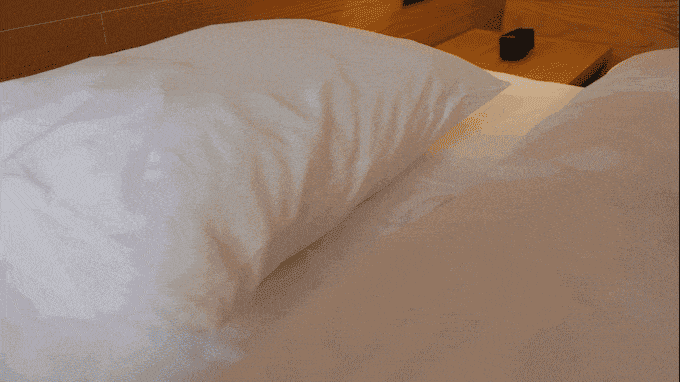 CleanseBot – World’s First Bacteria Killing Robot