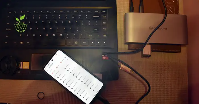 Minisopuru 13-in-1 DisplayLink Laptop Dock With Android Smartphone